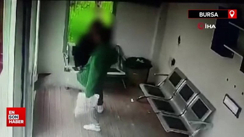 Bursa’da akıllı duraklara saldıran şüphelilerin görüntüleri