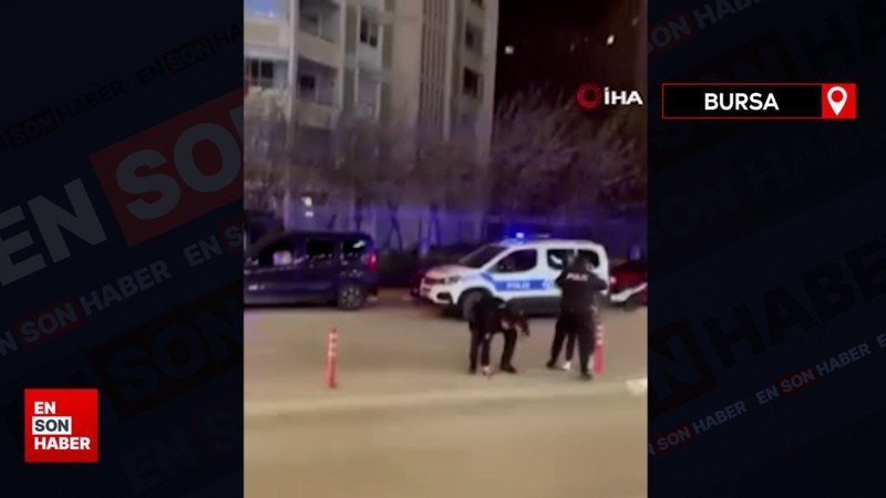 Bursa’da kavgaya tutuşan gençler mahalleyi boks ringine çevirdi