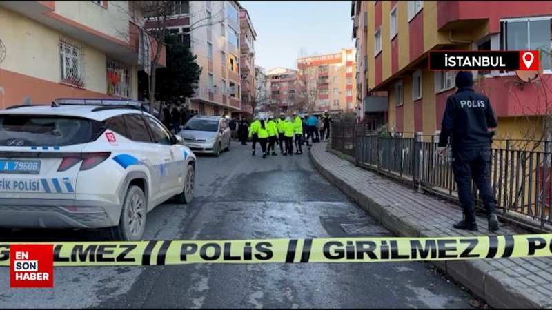 İstanbul Sultangazi'de park halindeyken freni boşalan minibüsün çarptığı çocuk öldü
