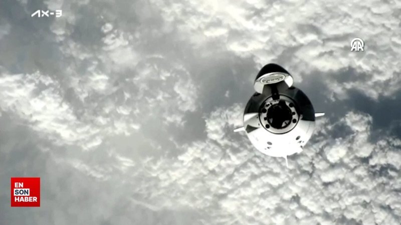 Uzay istasyonuna yaklaşan Crew Dragon'dan ilk görüntüler