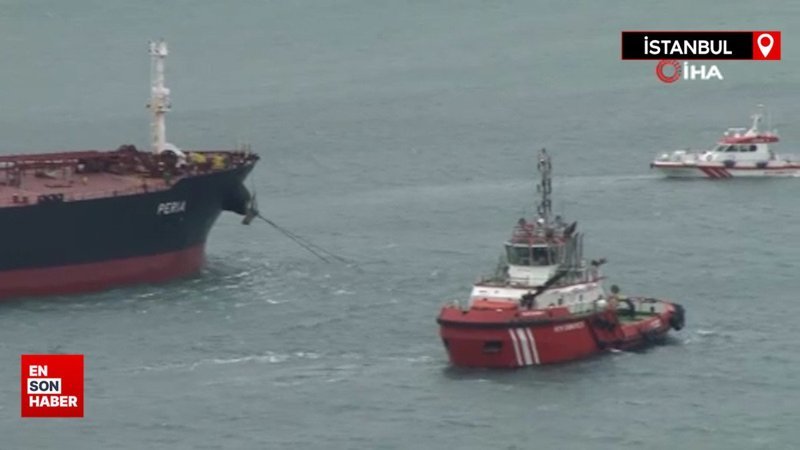 İstanbul Boğazı'nda arızalanan yakıt tankeri kurtarıldı