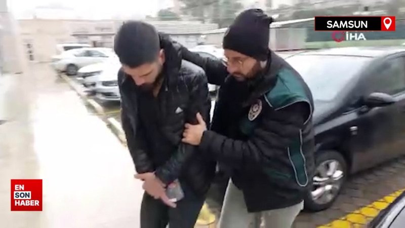 Samsun'da otobüsteki uyuşturucuyu alırken kapılar üzerine kilitlenip, polise teslim edildi