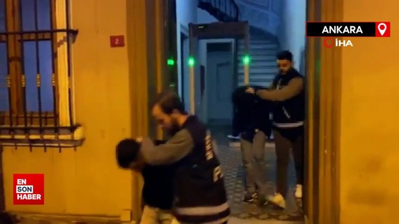 Beyoğlu’nda balistik yelekli silahlı çete çökertildi