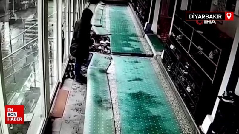 Diyarbakır’da camide ayakkabı hırsızlığı