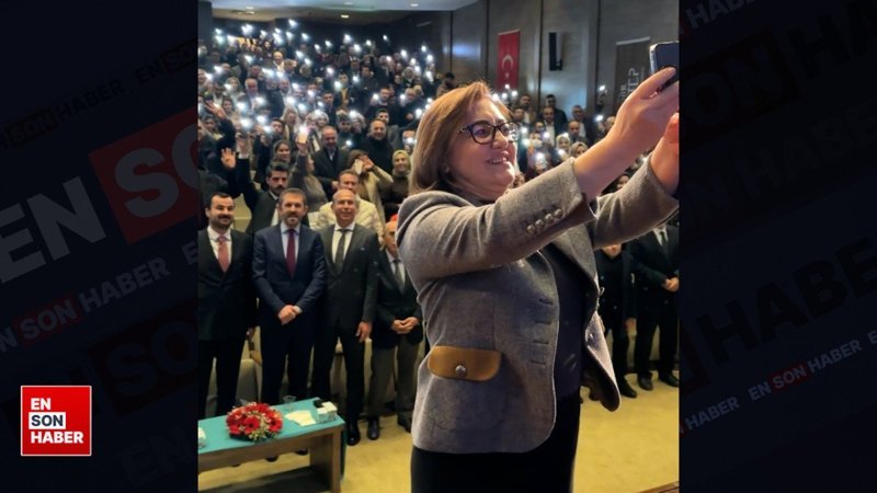 Fatma Şahin'in personel buluşmasında duygusal anlar