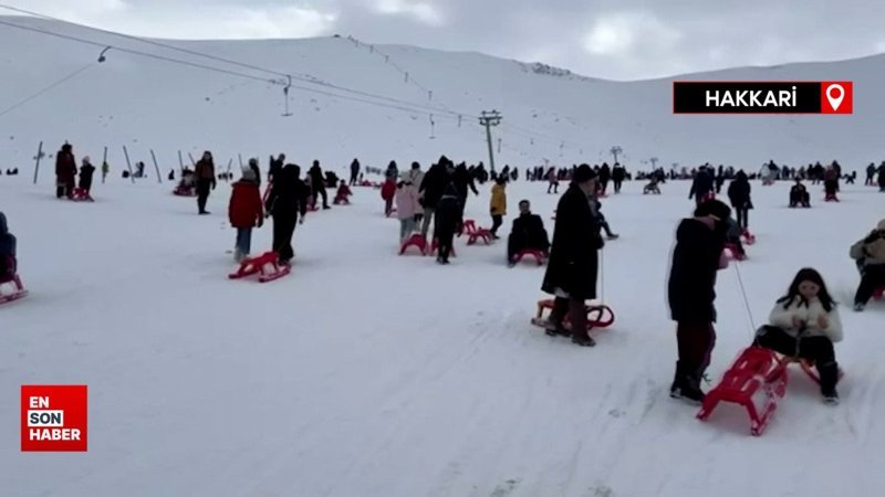 Hakkari'deki kayak merkezinde yoğunluk yaşanıyor