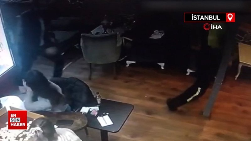 İstanbul’da kafeteryada silahlı saldırı kamerada
