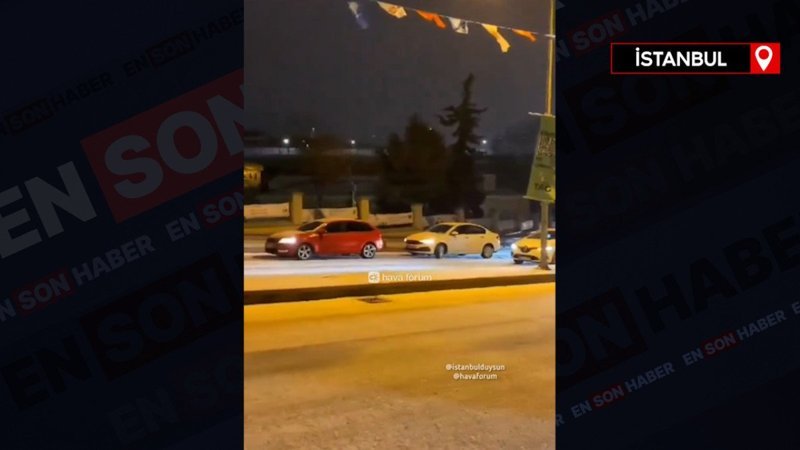 İstanbul'da kar yağışı sürücülere zor anlar yaşattı