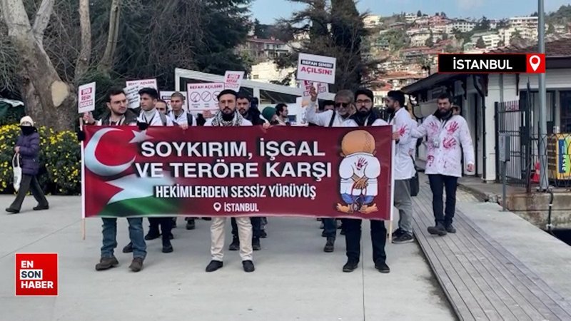 İstanbul'da Gazze için sessiz protesto: Doktorlar yürüdü