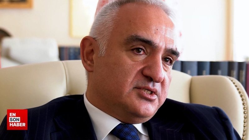 Bakan Ersoy'un duygulu anları