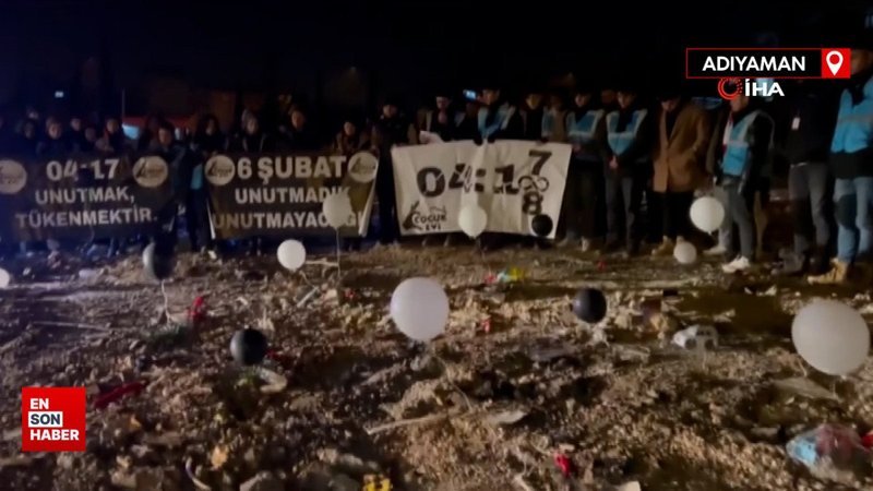 Adıyaman'da enkazlara balonlar ve karanfiller bırakıldı