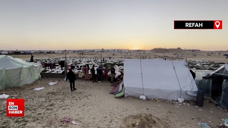 İsrail’in yerinden ettiği Filistinliler mezarlığa sığınmak zorunda kaldı