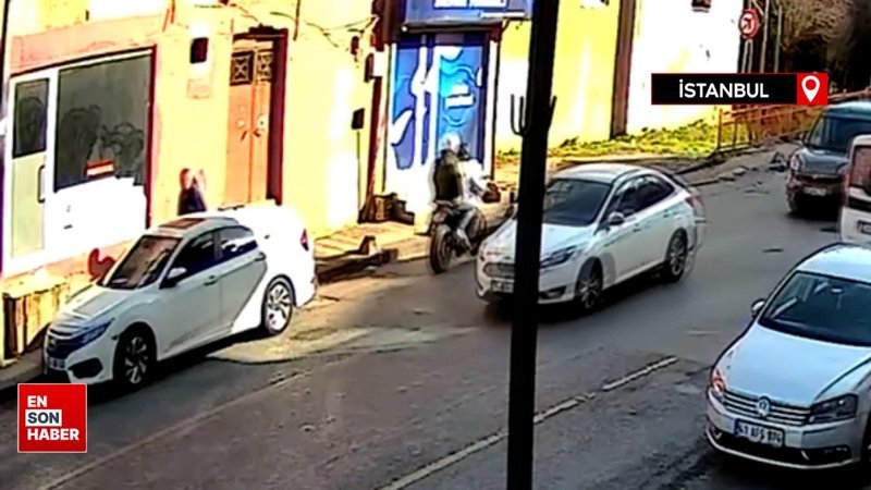 Kağıthane’de tekel bayi önüne patlayıcı atan şüpheliler kamerada