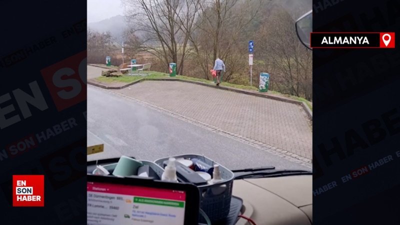 Alman emekli çöpleri karıştırıyor