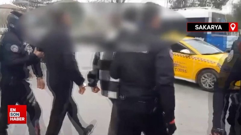 Sakarya'da 40 bin 83 adet cinsel içerikli ürün ele geçirildi