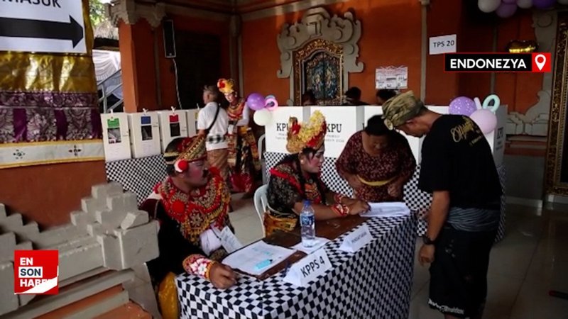 Endonezya’da halk sandık başında