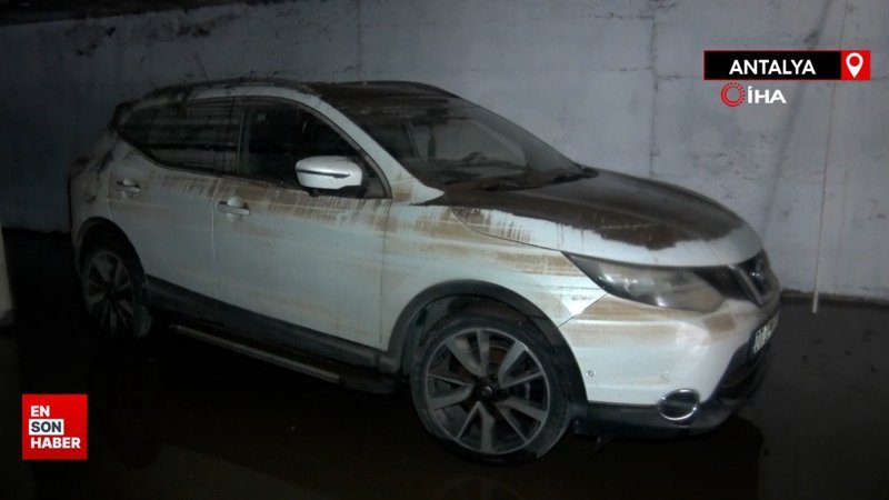 Antalya'da su dolu otoparka inen vatandaş gördüğü manzaraya inanamadı