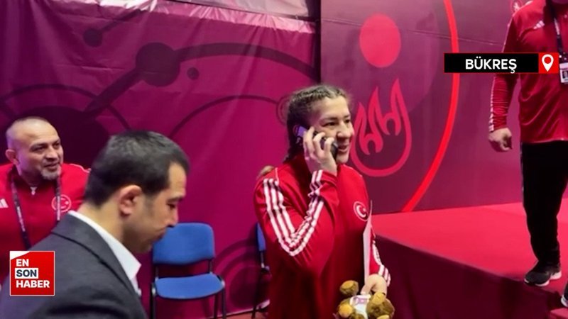 Gençlik ve Spor Bakanı Bak, Yasemin Adar Yiğit'i telefonla kutladı