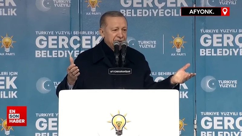 Afyonkarahisar'da Cumhurbaşkanı Erdoğan'a coşkulu karşılama