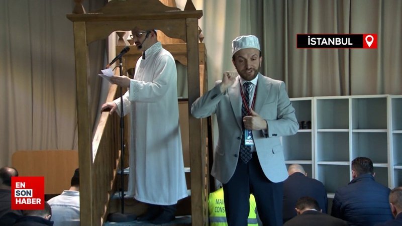 İstanbul Havalimanı'nda işaret diliyle Cuma hutbesi