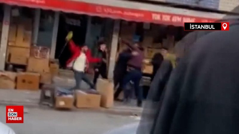 Sultangazi'de eşi ve çocuğunun önünde fırça sapıyla dövüldü