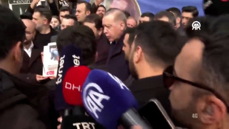 Cumhurbaşkanı Erdoğan'a vatandaşlardan doğum günü sürprizi