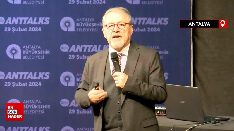 Naci Görür:  Türkiye’de herhangi bir yerde, sabah uyandığımızda 7 ve üzeri deprem olabilir