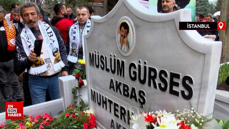 Müslüm Gürses ölümünün 11. yıldönümünde mezarı başında anıldı