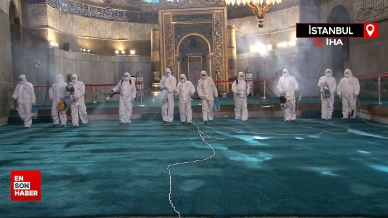 Ayasofya-i Kebir Cami-i Şerifi’nde Ramazan temizliği