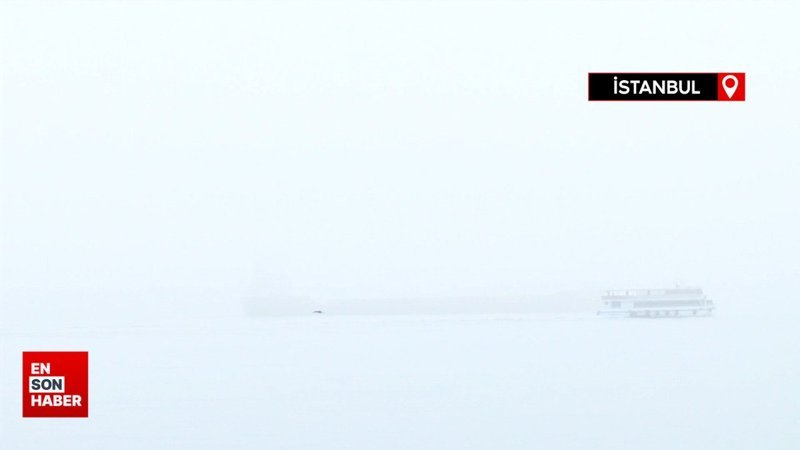 İstanbul Boğazı’nda yoğun sis