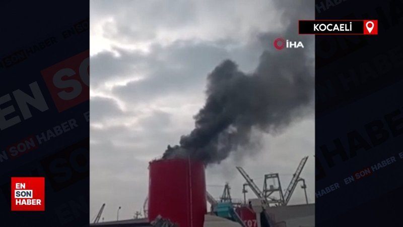 Kocaeli'de limandaki atık tankında patlama meydana geldi