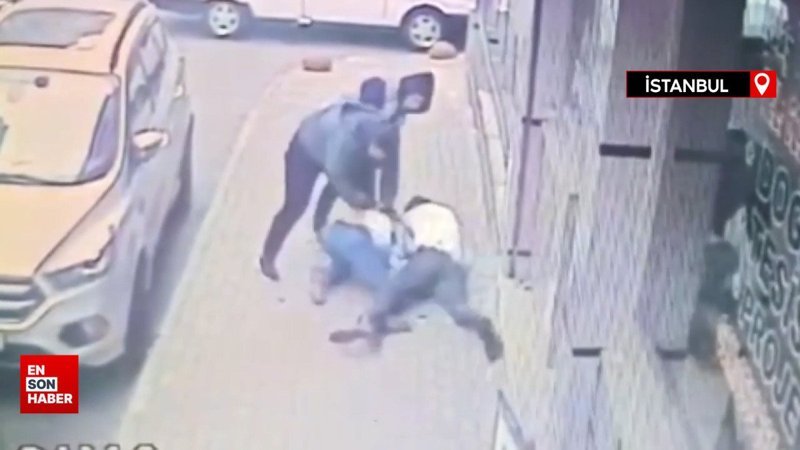 Esenler’de sokak ortasındaki arbedede silah ateş aldı