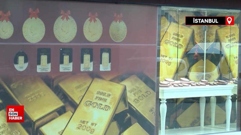 İstanbul'da çantayı alamadılar havaya ateş açıp kaçtılar