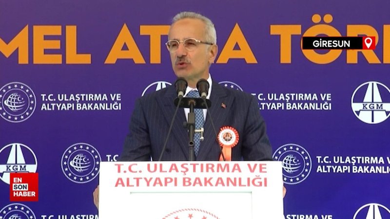 Bakan Kacır ve Uraloğlu, Giresun Liman Farklı Seviyeli Kavşağı Temel Atma Töreni'ne katıldı