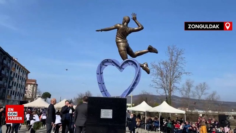 CHP'li Çaycuma Belediyesi, Melissa Vargas heykelini açtı