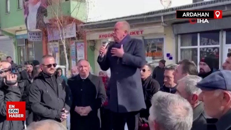 Muharrem İnce, Çıldır’da sandalye üzerinde halka hitap etti