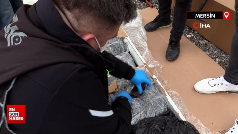 Mobilya eşyaları arasında 557 bin adet uyuşturucu hap ele geçirildi