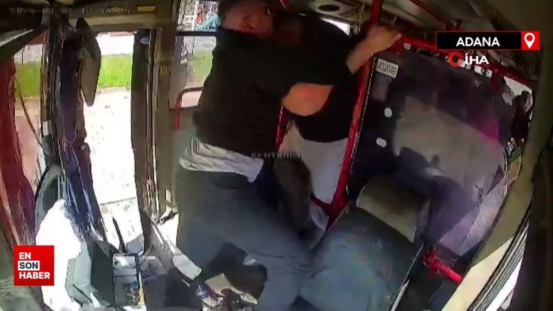 Adana'da şoför yolcuya sopa ile saldırdı