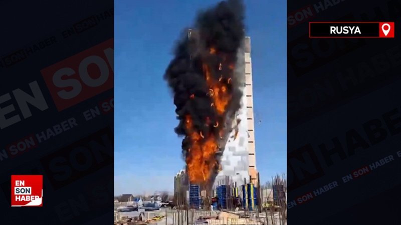 Rusya'da inşaat halindeki bina yandı
