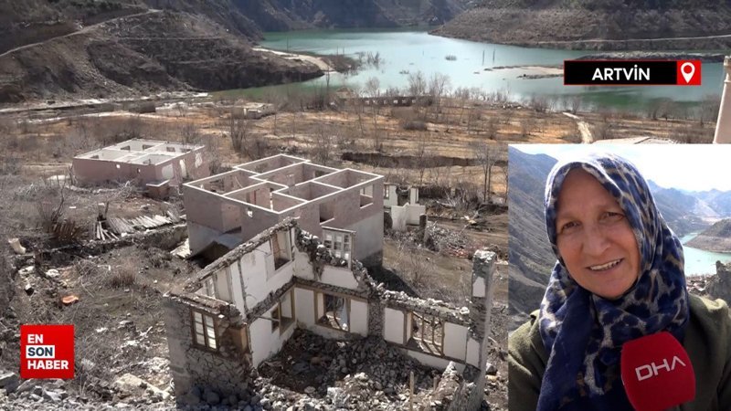 Artvin'de baraj suyu çekilince ortaya çıkan köylerini izlediler