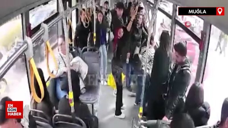 Muğla’da otobüste rahatsızlanan yolcuyu şoför hastaneye yetiştirdi