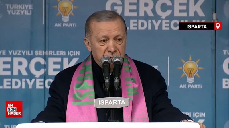 Cumhurbaşkanı Erdoğan'a Isparta'da coşkulu karşılama