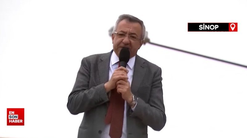 Sinop'ta Engin Altay'dan Özgür Özel'e karşılama: Bir zamanlar çırağımdı