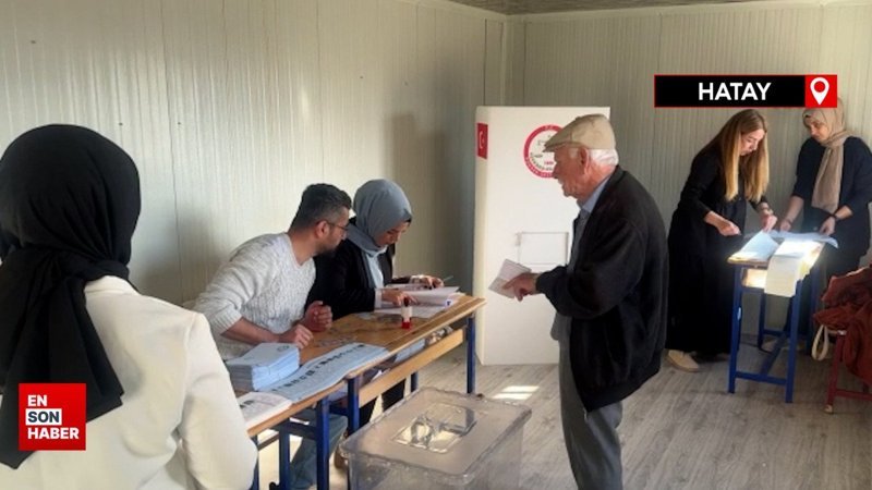 Hataylılar sabahın ilk saatlerinde sandık başına gitti