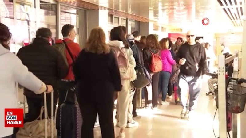 Midilli Adası'na son 24 saatte 1700 Türk turist gitti