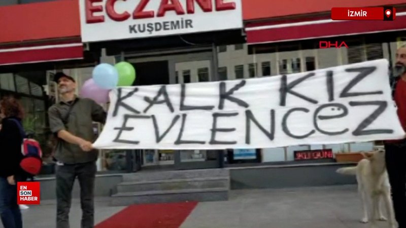 İzmir'de lösemi tedavisi gören Nehir'e hastane odasında sürpriz evlilik teklifi