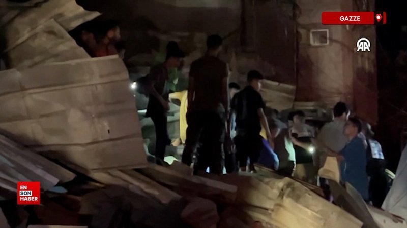 İsrail Gazze'de bir eve hava saldırısı düzenledi