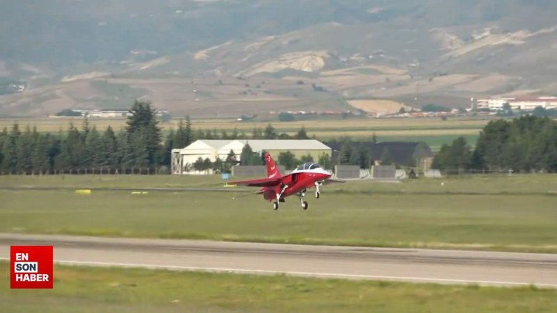 ANKA III, HÜRJET ile kol uçuşu yaptı