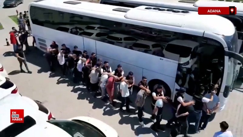 Adana'da 12 ayrı uyuşturucu suç çetesi çökertildi