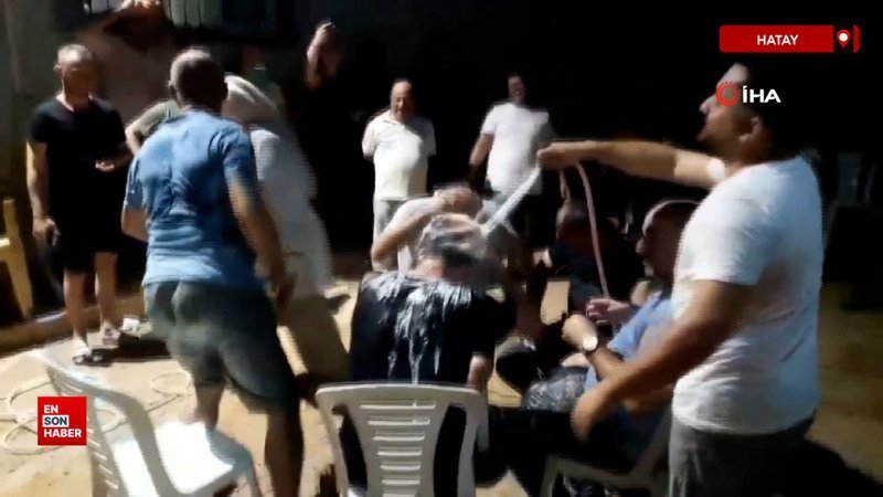 Hatay’da damat tarafına davul zurla eşliğinde şampuanla duş aldırdılar